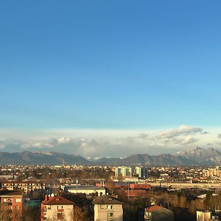 Skyscraper 11 Apartment Cinisello Balsamo Luaran gambar